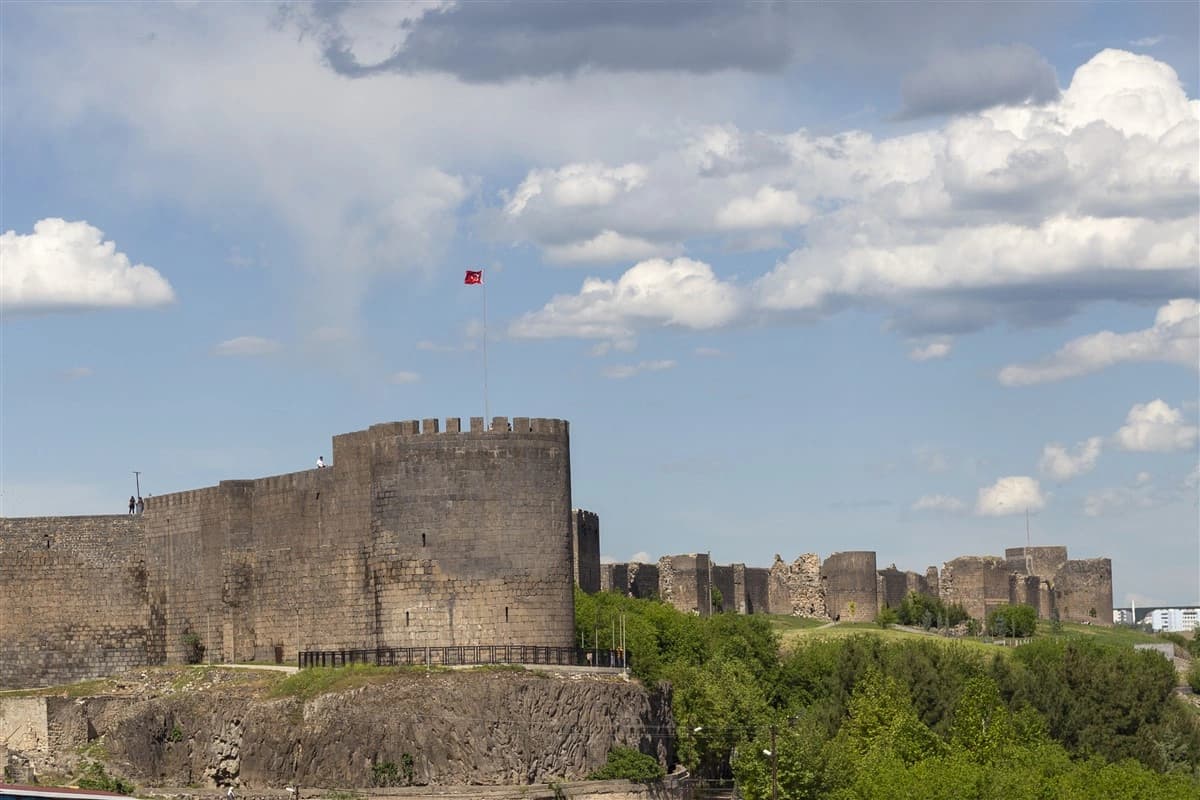 Diyarbakır Surları UNESCO Dünya Mirası 1