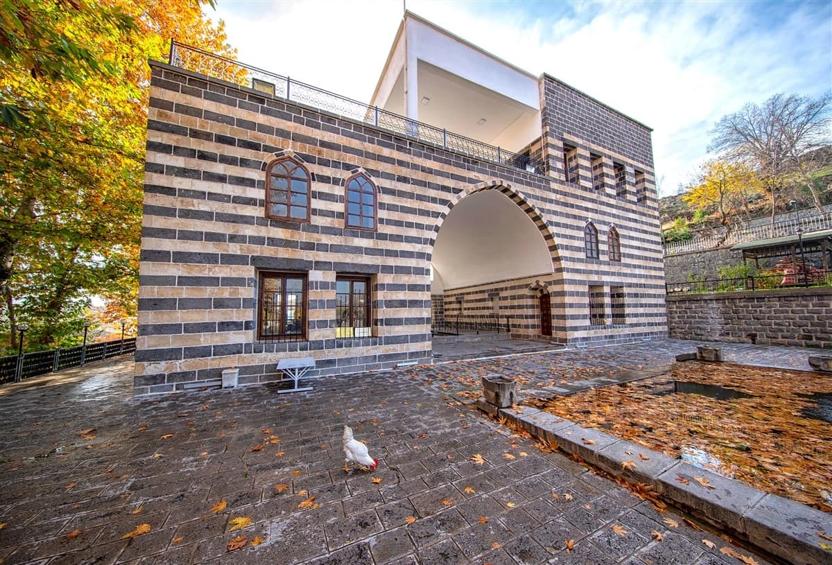 Gazi Köşkü 2