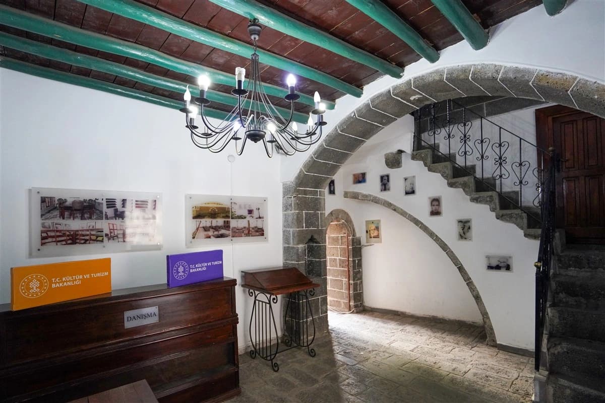 Ahmed Arif Müze Evi 2