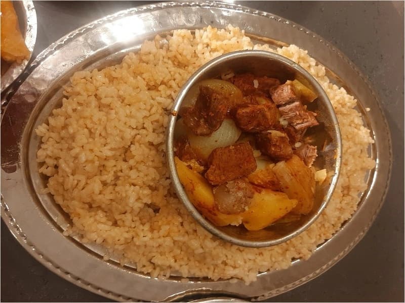 Üsküre / Tas Kebabi