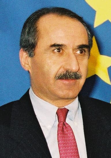 Hikmet ÇETİN — TBMM Eski Başkanı