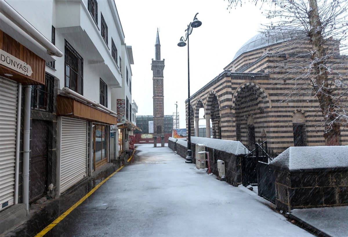Şeyh Matar (Dört Ayaklı Minare) Cami 2