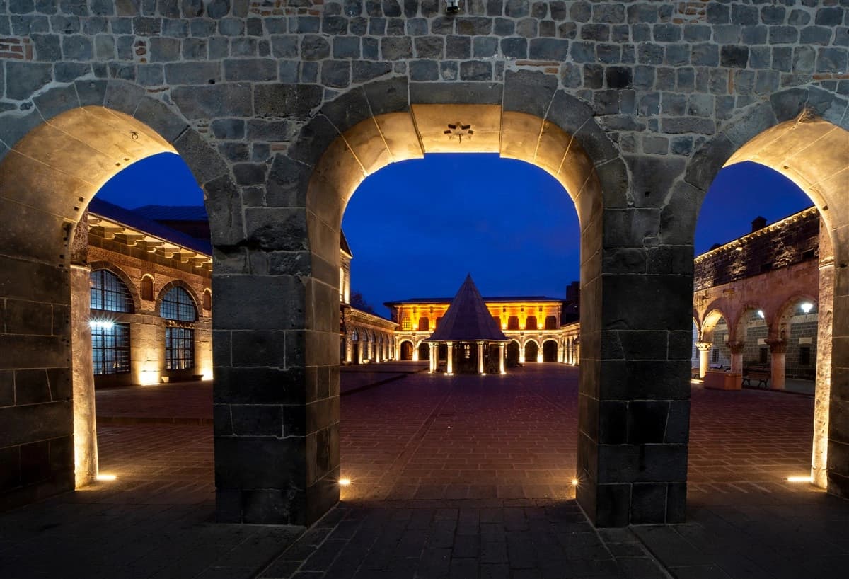 Diyarbakır Ulu Cami 11
