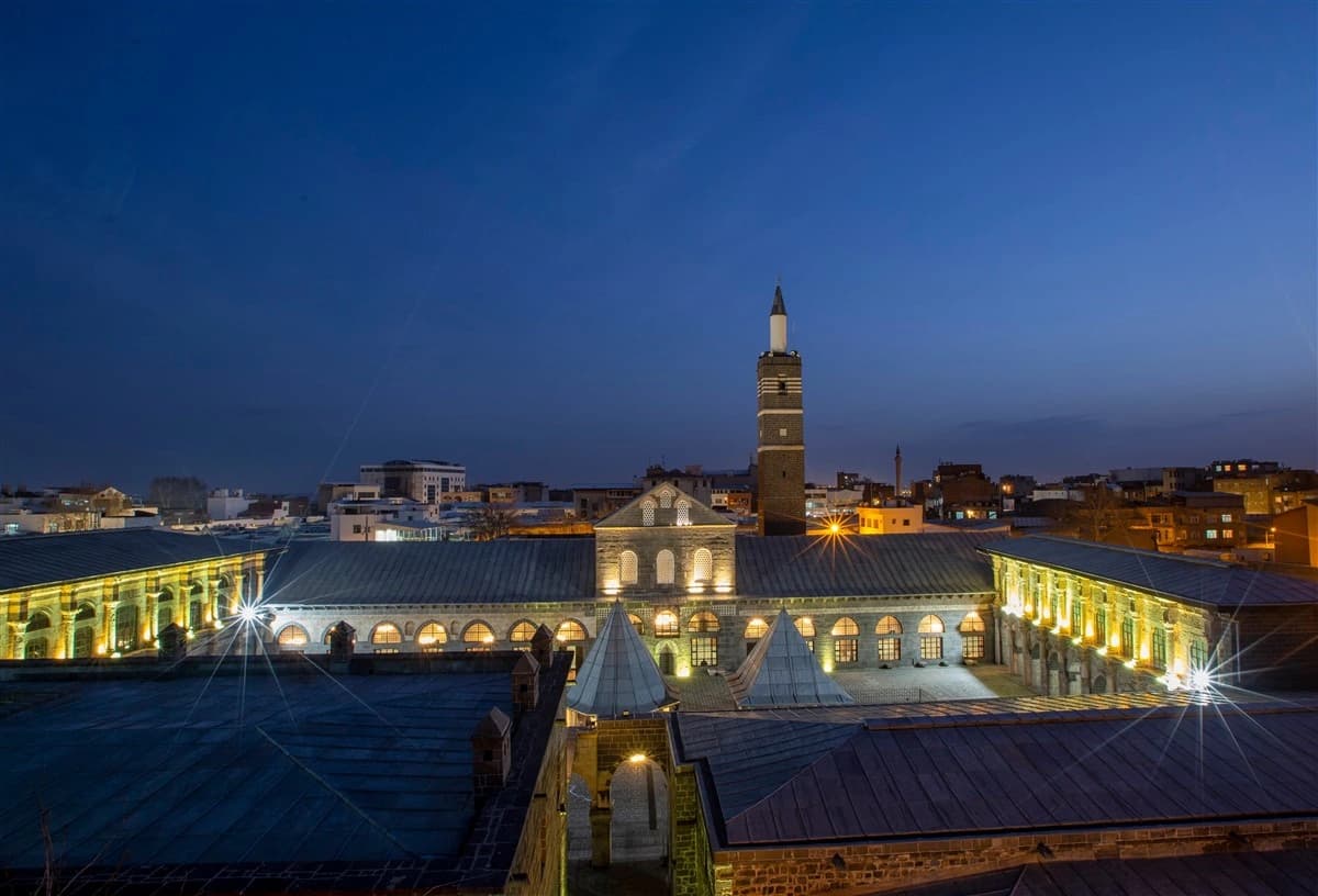 Diyarbakır Ulu Cami 3