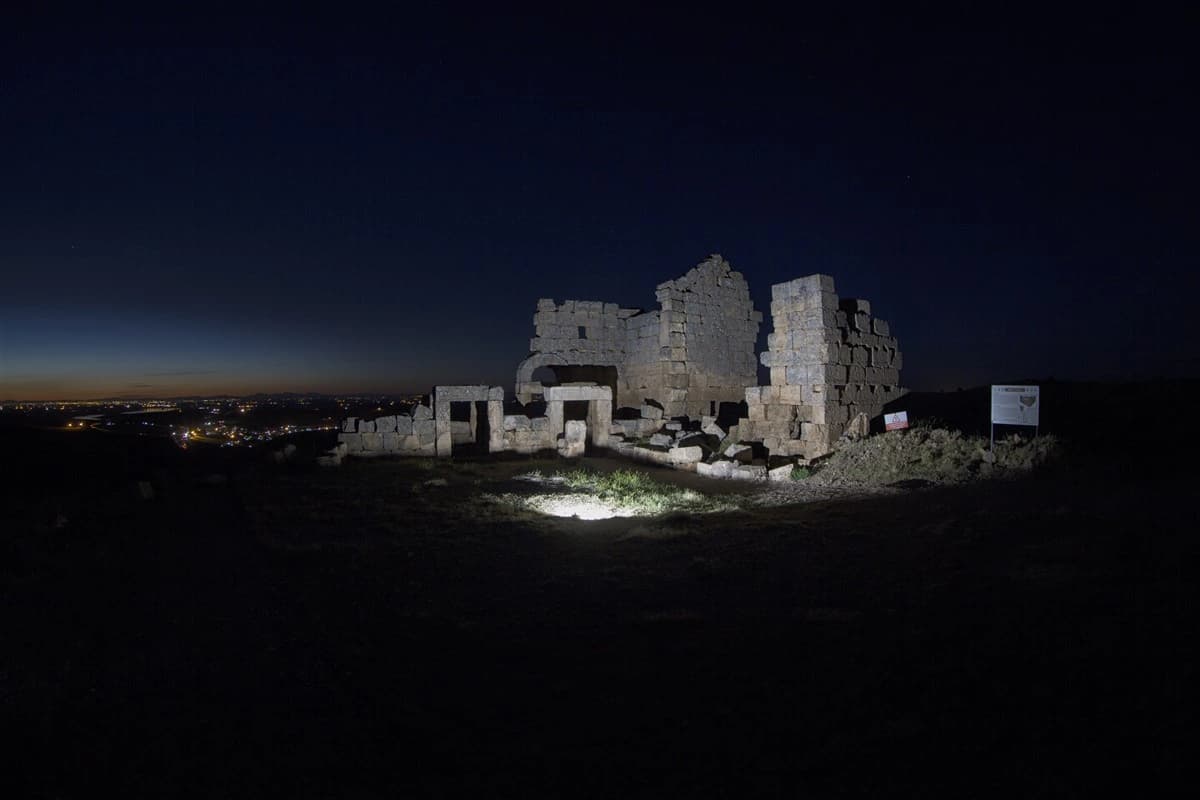 Zerzevan Kalesi Roma dönemi antik yerleşim alanı Diyarbakır 4
